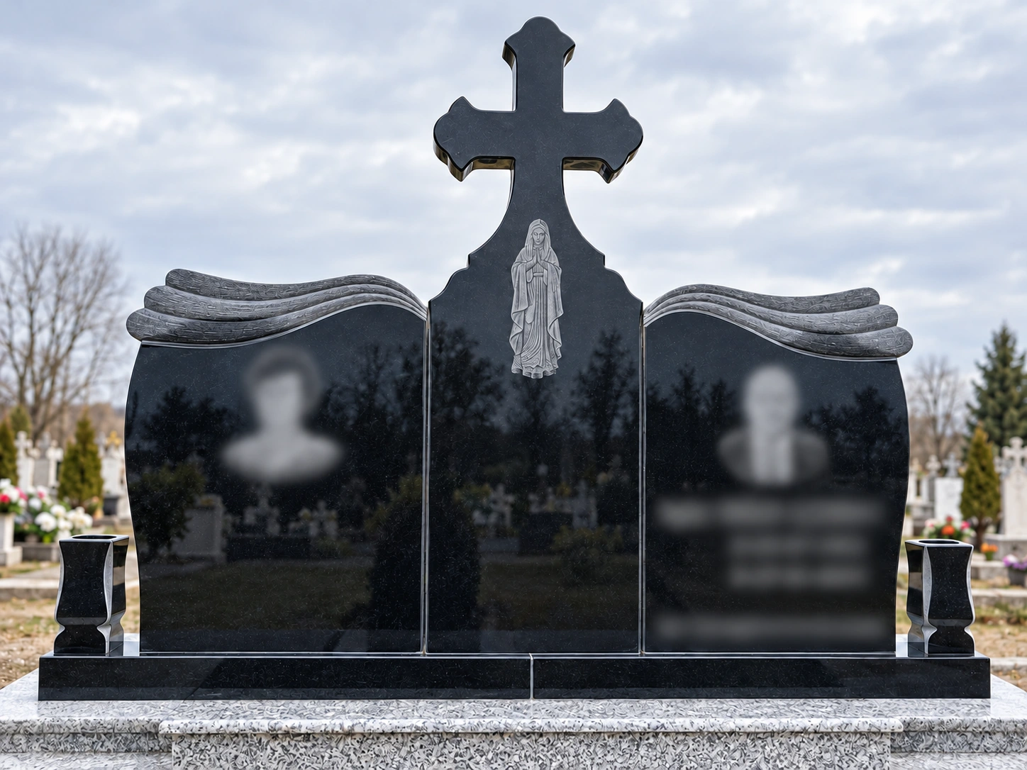 Monument funerar din granit negru lustruit